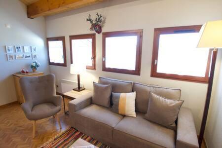 Apartamento Els Vinyals Estavar ภายนอก รูปภาพ